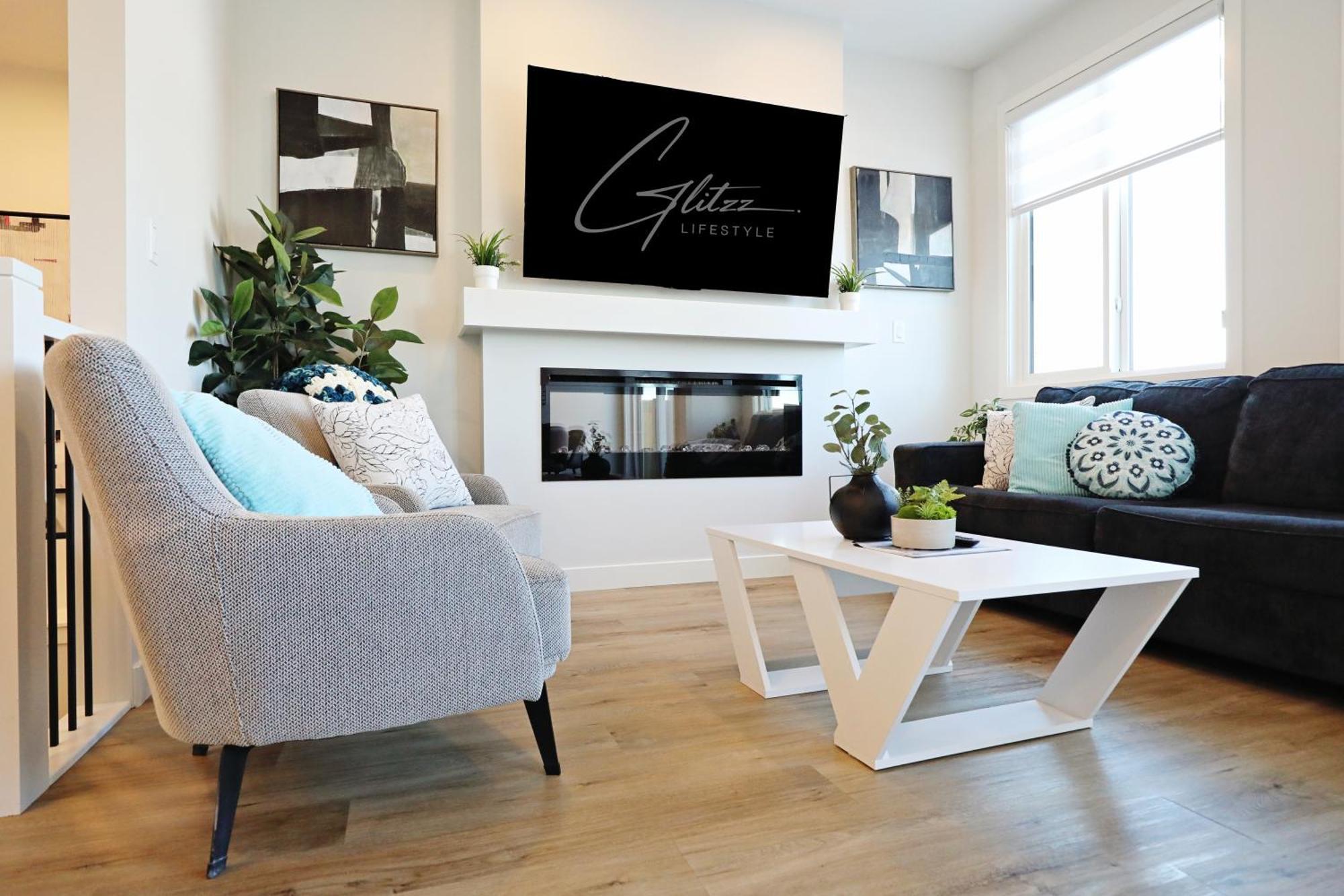 Stylish Home With 3 King Beds,Garage,Disney+ Edmonton Exteriér fotografie